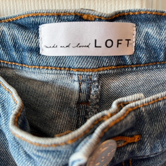 LOFT Modern Skinny Crop Distressed Girlfriend Jeans sz 29 - Picture 8 of 9